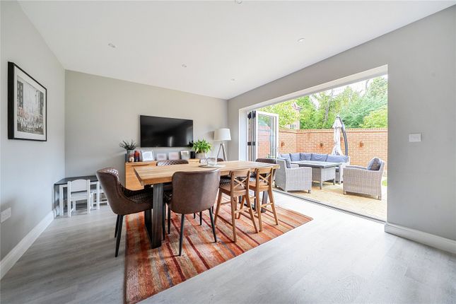1, Silver Court, Hartley Wintney photo 4