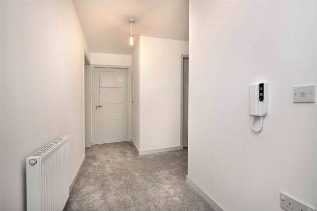 Flat 1, 13, Drip Road, Stirling photo 2