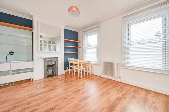 Thumbnail Flat to rent in Whitestile Road, Brentford