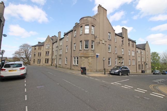 Thumbnail Flat for sale in Darnley Street, Stirling