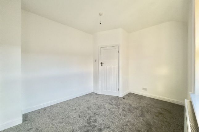 Mews house to rent in Betnor Avenue, Offerton, Stockport