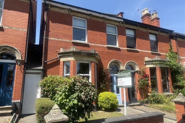 3-bed house on 102, Cheltenham, £2,500/mo