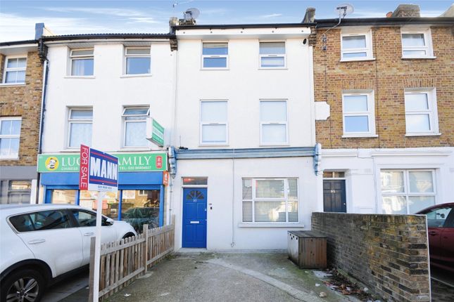 Thumbnail Terraced house for sale in Catford Hill, Catford