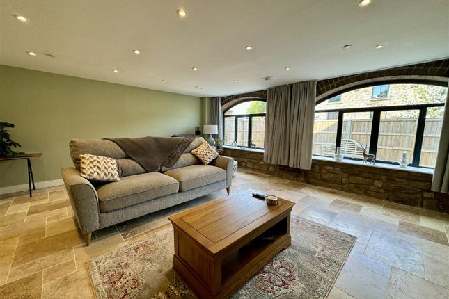 Field View Barn, Rhewl Farm, Chepstow photo 2