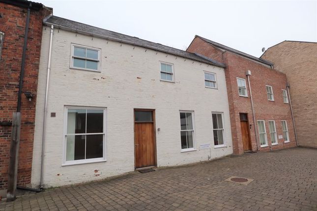 Thumbnail Town house to rent in Museum Court, Lincoln
