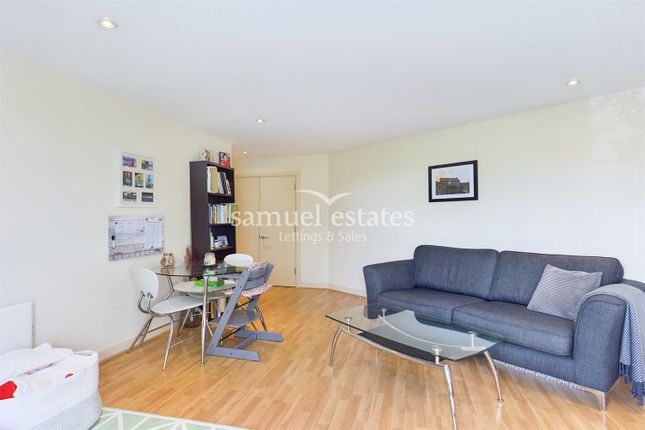 Thumbnail Flat to rent in Vista House, Colliers Wood