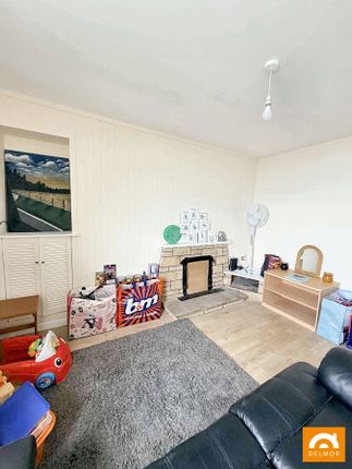 83, Randolph Street, Buckhaven photo 2