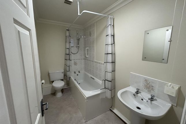 Property to rent in Westminster Close, Whitley Bay