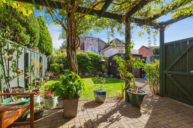 12, Walsingham Court, Billingham photo 4