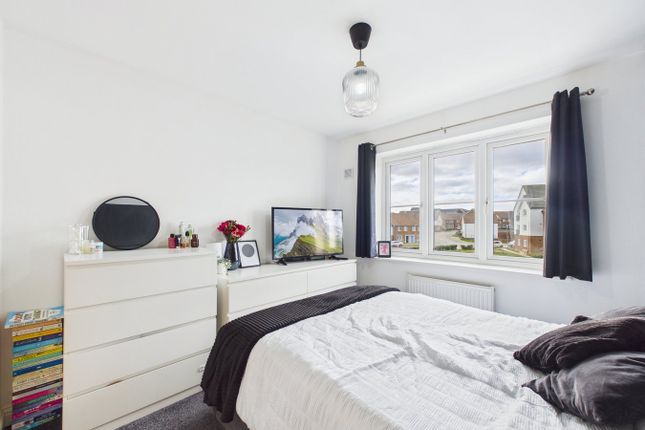 8, Wherry Close, Margate photo 4