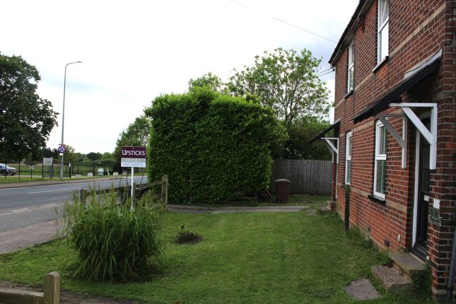 Maisonette to rent in Webbs Cottages, Main Road, Margaretting, Essex CM40Er