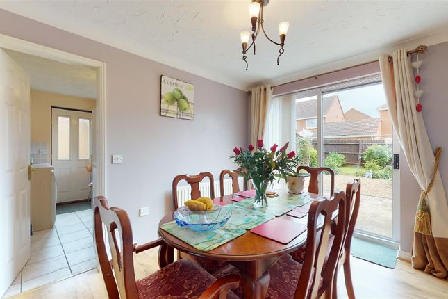 Link-detached house for sale in Cornwall Grove, Bletchley, Milton Keynes