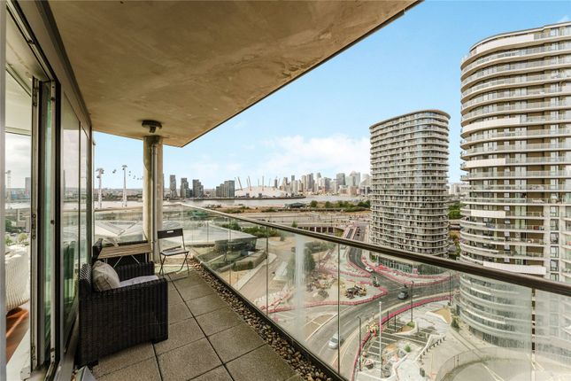 50, Alaska Apartments, London photo 4