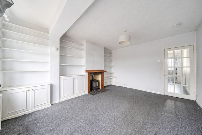 35, Clifton Road, Henlow photo 4