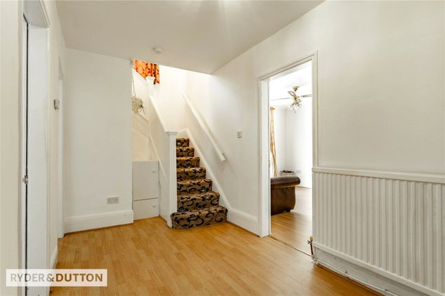 14, Worsley Avenue, Manchester photo 3