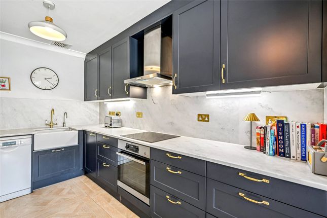 109, Coningham Road, London photo 4