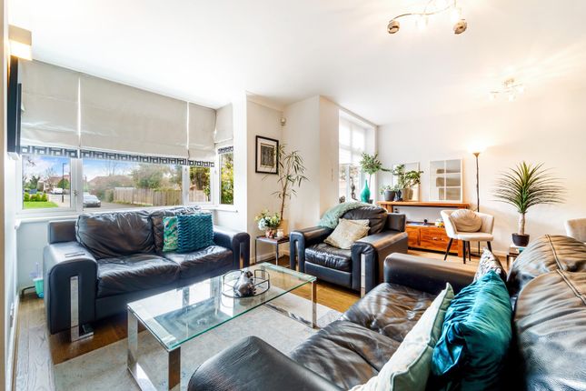 Thumbnail Property for sale in Pevensey Close, Isleworth