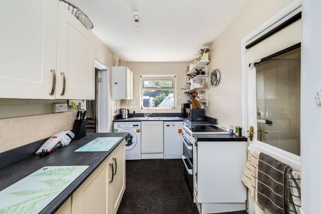12 Town Close, Abingdon photo 3