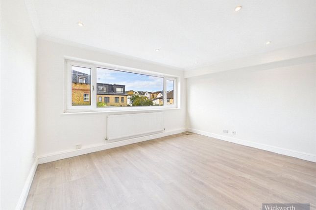 Coombe Road, New Malden photo 3