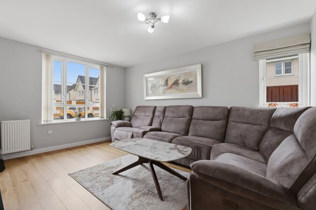 8, Kenley Place, Renfrew photo 4
