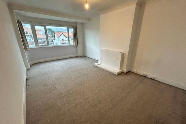 11 Cranford Court, Abbey Road, Rhos on Sea photo 2