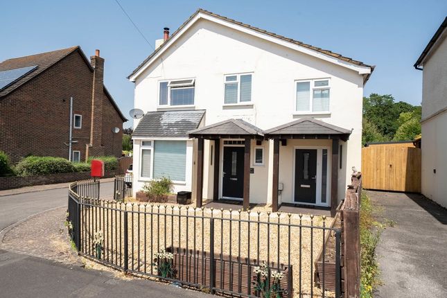 5-bed house on Andover Hampshire, £2,250/mo
