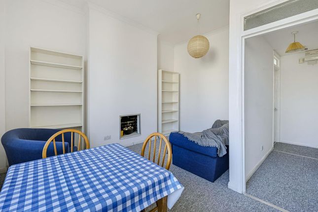 Flat B, 65, Tufnell Park Road, London photo 2
