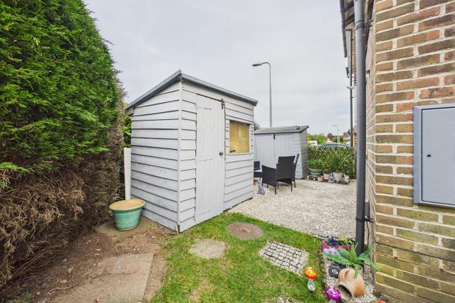 23, Camden Place, Reading photo 4