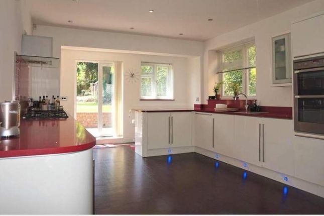 Purley Knoll, Purley photo 4