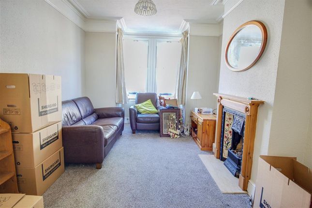 16, Mansfield Road, South Croydon photo 2