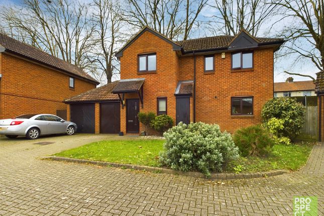 Detached house to rent in Stonefield Park, Maidenhead, Berkshire
