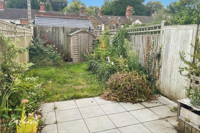 5, St Johns Road, Faversham photo 4