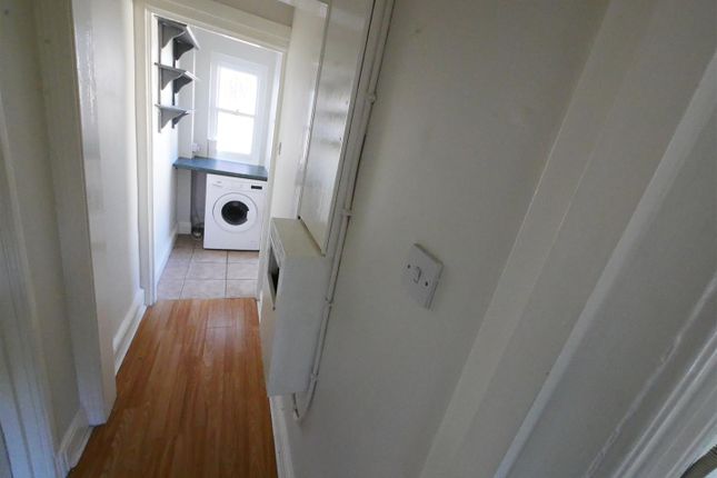 Flat to rent in Walpole Road, Boscombe, Bournemouth