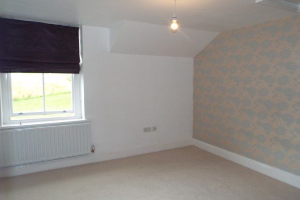 Flat to rent in The Towers, Bishop Auckland