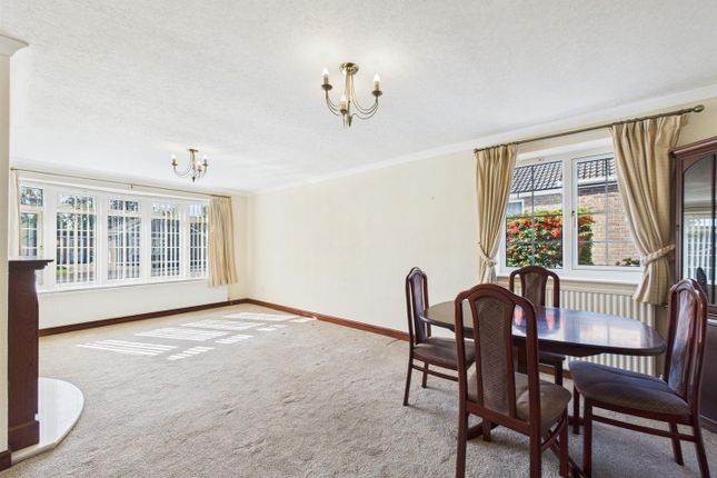 9, Meadow Close, Lincoln photo 3