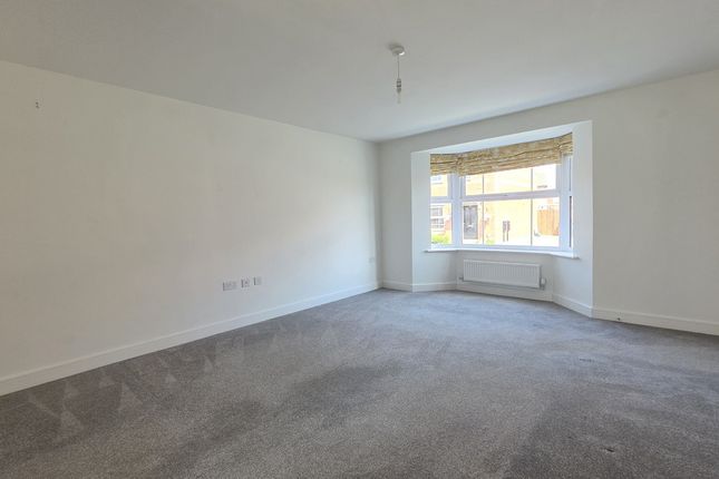 4, Squadron Avenue, Southam photo 3