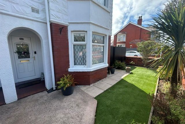 68, Blackpool photo 3