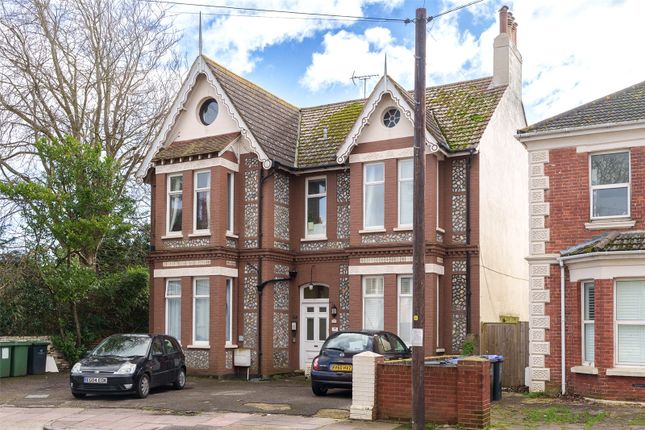 Flat for sale in Winchester Road, Worthing, West Sussex