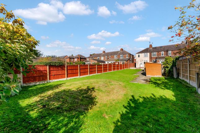 7 Crow Wood Lane, Widnes photo 3