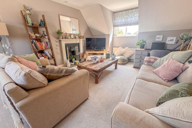 Flat 13 Millbank House, Mill Lane, Wimborne photo 3