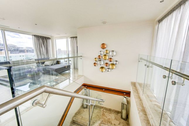 Flat for sale in Chelsea Creek, Chelsea Creek, London