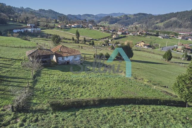 Thumbnail Town house for sale in Lugar De Las Tablas 33128, La Tabla, Asturias