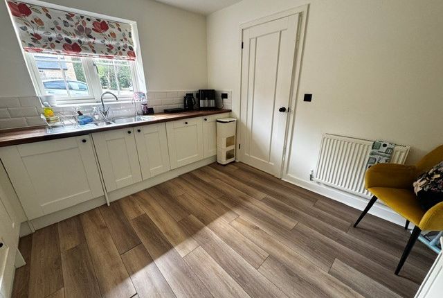 1, Manor Close, MILTON KEYNES photo 2