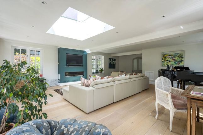 Little Fir House,, Churt Road, Surrey photo 4