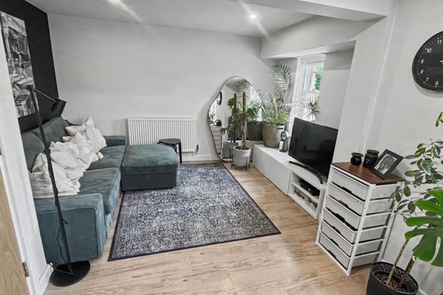 Apartment 1, 80, St. Marys Row, Birmingham photo 2