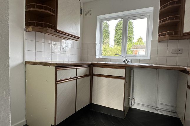 Flat for sale in Spring Road, Courthouse Green, Coventry
