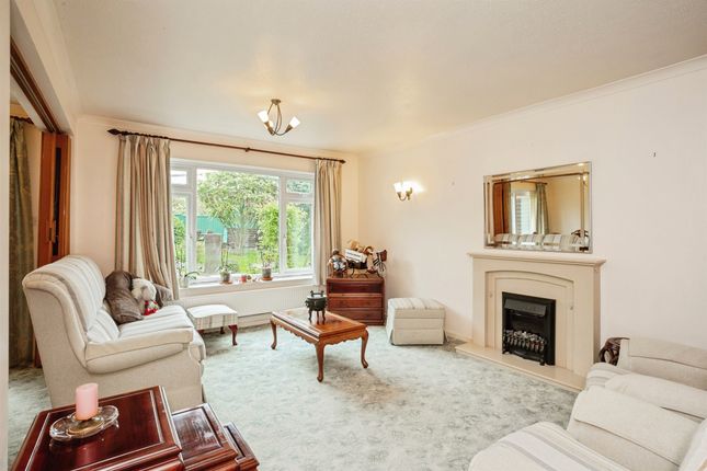 6, Churchill Close, Melton Mowbray photo 4