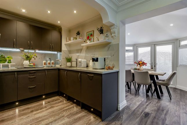 38, Fielding Avenue, Fielding Avenue, Tilbury photo 3