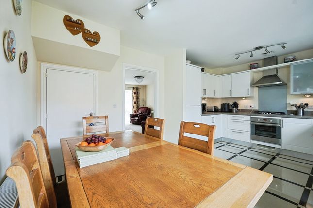 3, Jack Dunbar Place, Ashford photo 4