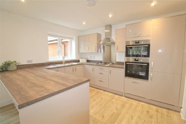 The Bowyer,, Plot 100, Weavers Meadow, Wiltshire photo 4